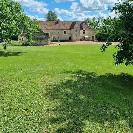 Demeure Authentique Du 15e Siecle Au Calme ヴィラ *