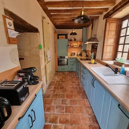 Demeure Authentique Du 15e Siecle Au Calme * Saint-Longis