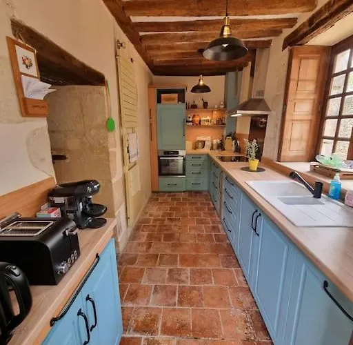 Demeure Authentique Du 15e Siecle Au Calme * Saint-Longis