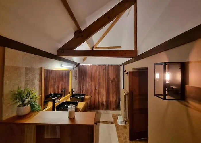 וילה Demeure Authentique Du 15e Siecle Au Calme