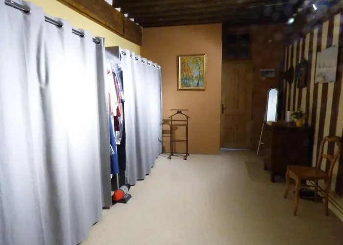 וילה Demeure Authentique Du 15e Siecle Au Calme *