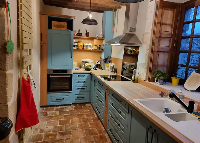 Demeure Authentique Du 15e Siecle Au Calme * Saint-Longis